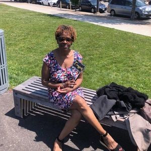 Meet your Posher, Linda